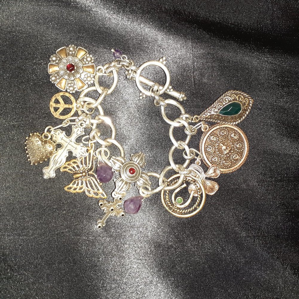Lucky Brand Charm Braclett